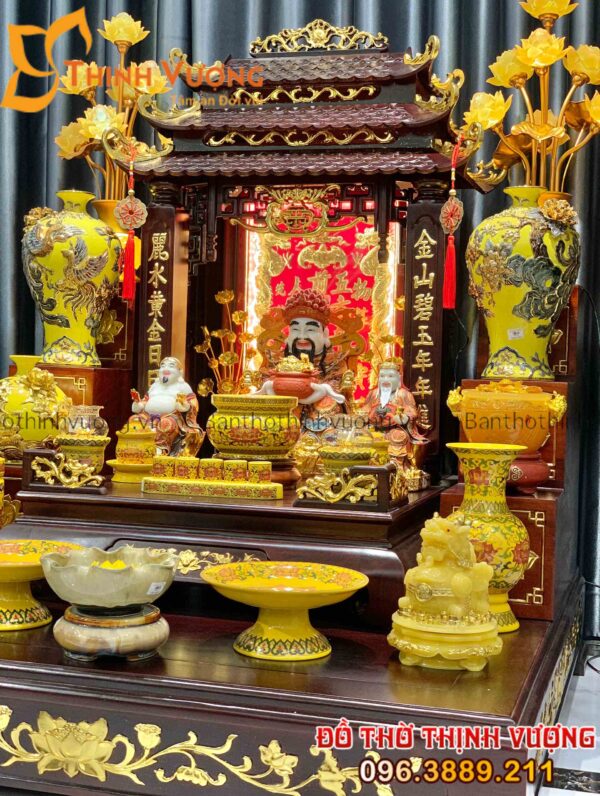 Bộ Bàn Thờ Thần Tài Ông Địa Bằng Gỗ Hương JinShan Set Gấm Vàng